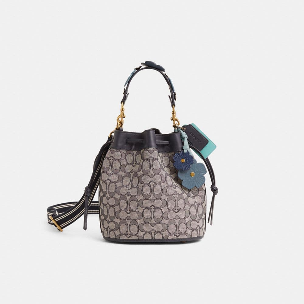 Reloved Field Bucket Bag In Signature Jacquard