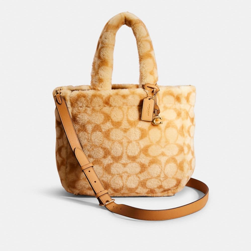 Restored Tote 28 In Signature Shearling
